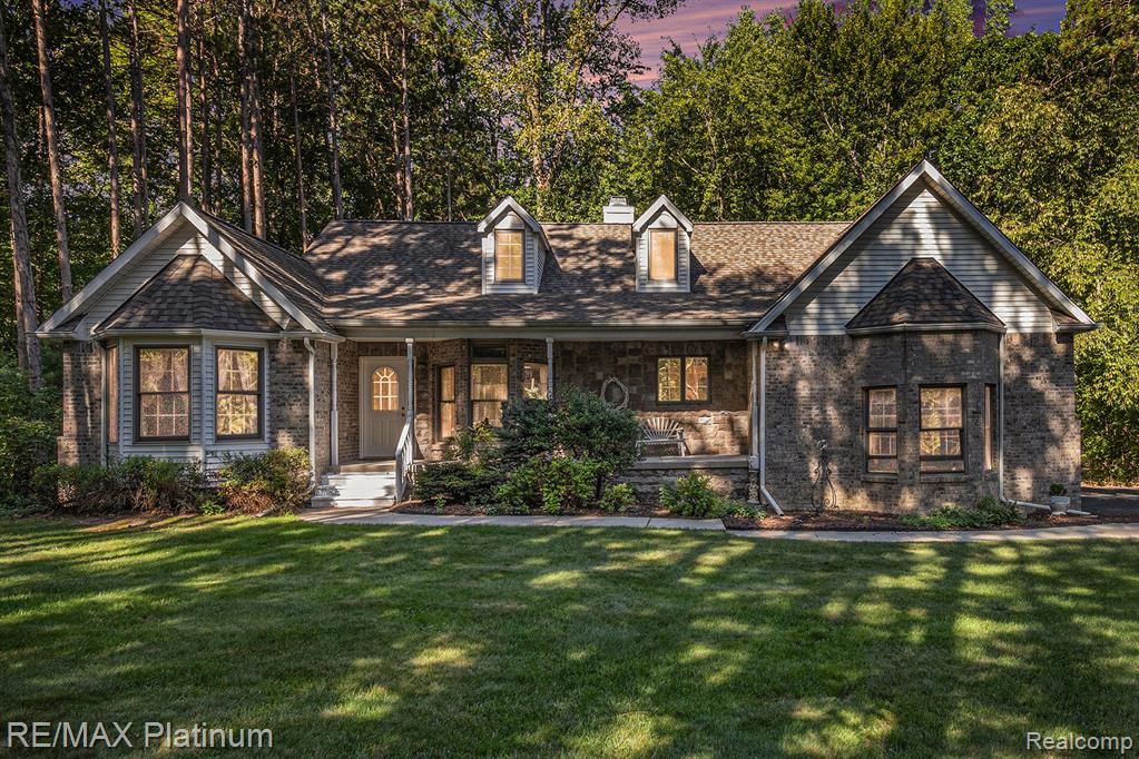 9151 PINEVIEW LAKE COURT, Linden, MI 48451 — Photo 30
