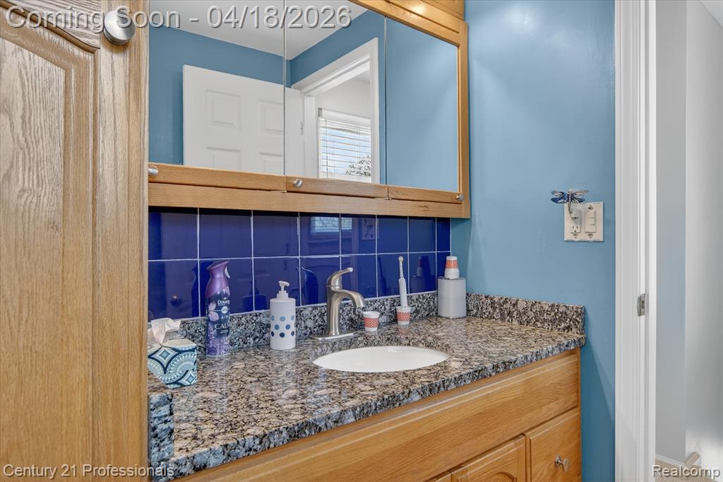 9343 Caprice Drive, Plymouth, MI 48170 — Photo 21