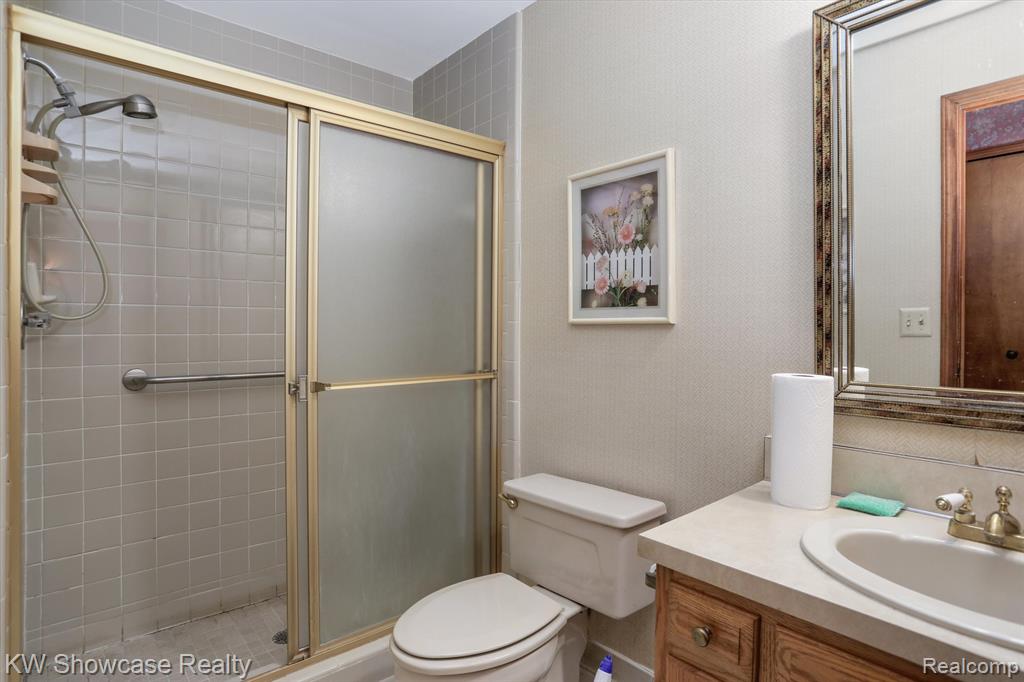 882 GREENVIEW, Rochester Hills, MI 48307 — Photo 15
