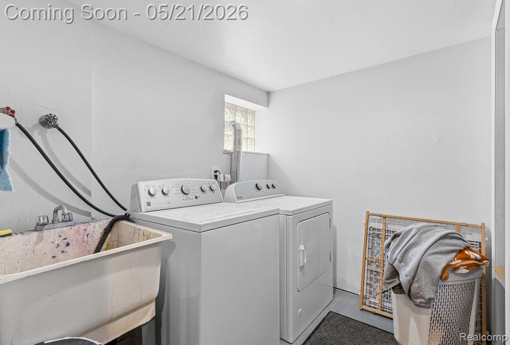 437 Poplar Street, Wyandotte, MI 48192 — Photo 23
