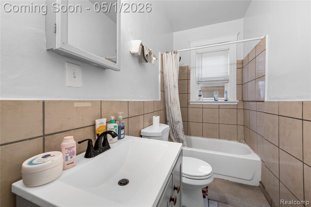 2143 Trowbridge Street, Hamtramck, MI 48212 — Photo 15