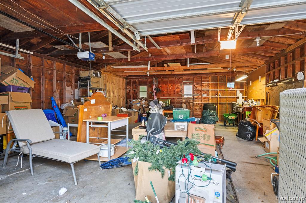 4436 Carmanwood Drive, Flint, MI 48507 — Photo 33