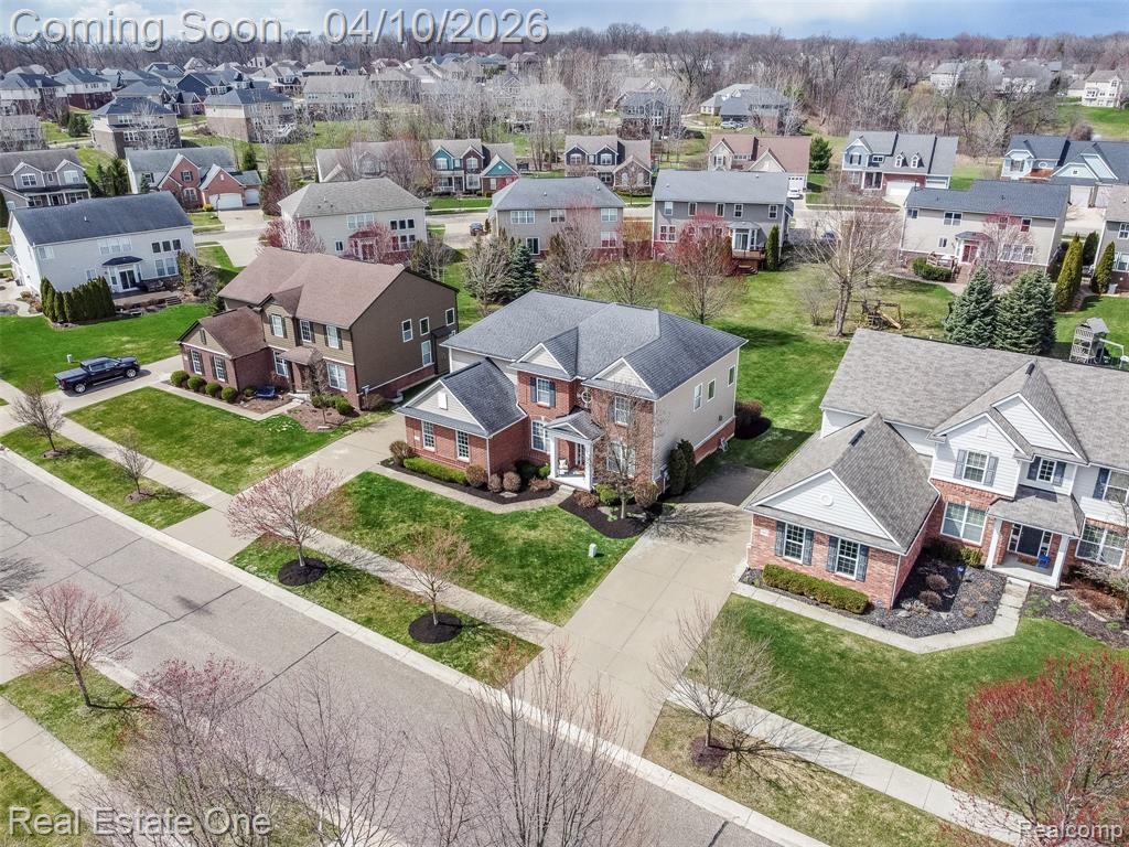 5947 Strawberry Circle, Commerce Twp, MI 48382 — Photo 3