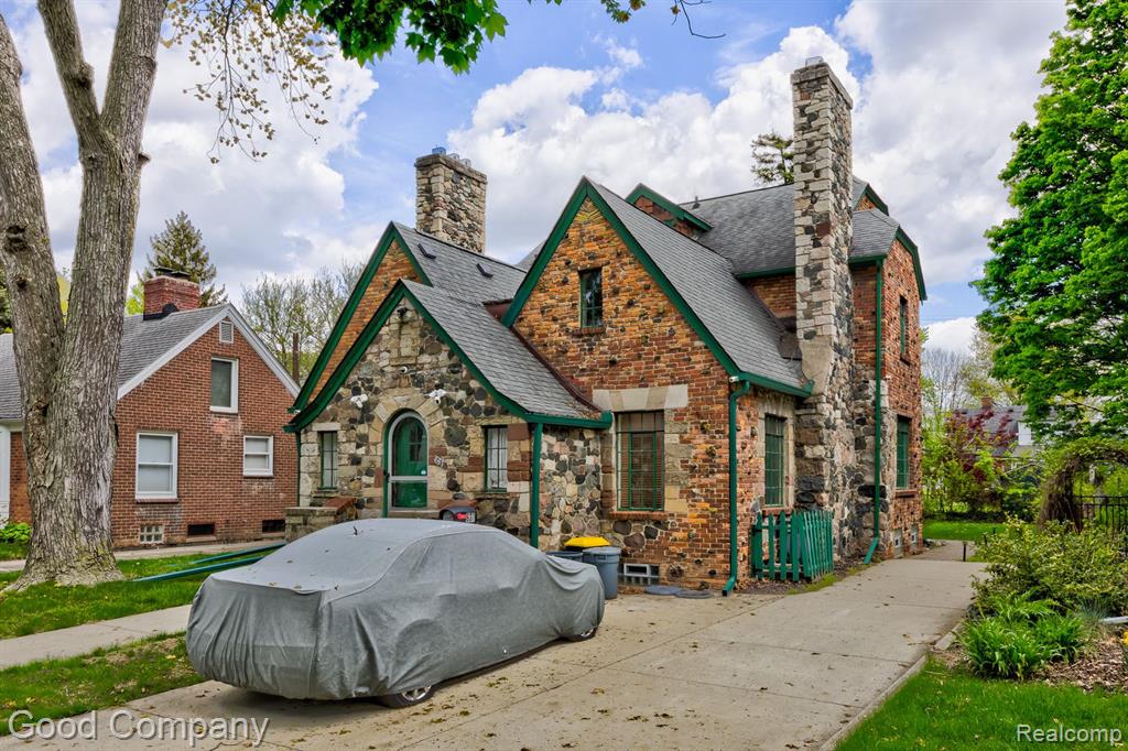 637 S CONNECTICUT Unit 2, Royal Oak, MI 48067 — Photo 15