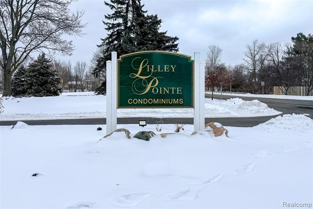 42739 Lilley Pointe Drive, Canton, MI, 48187