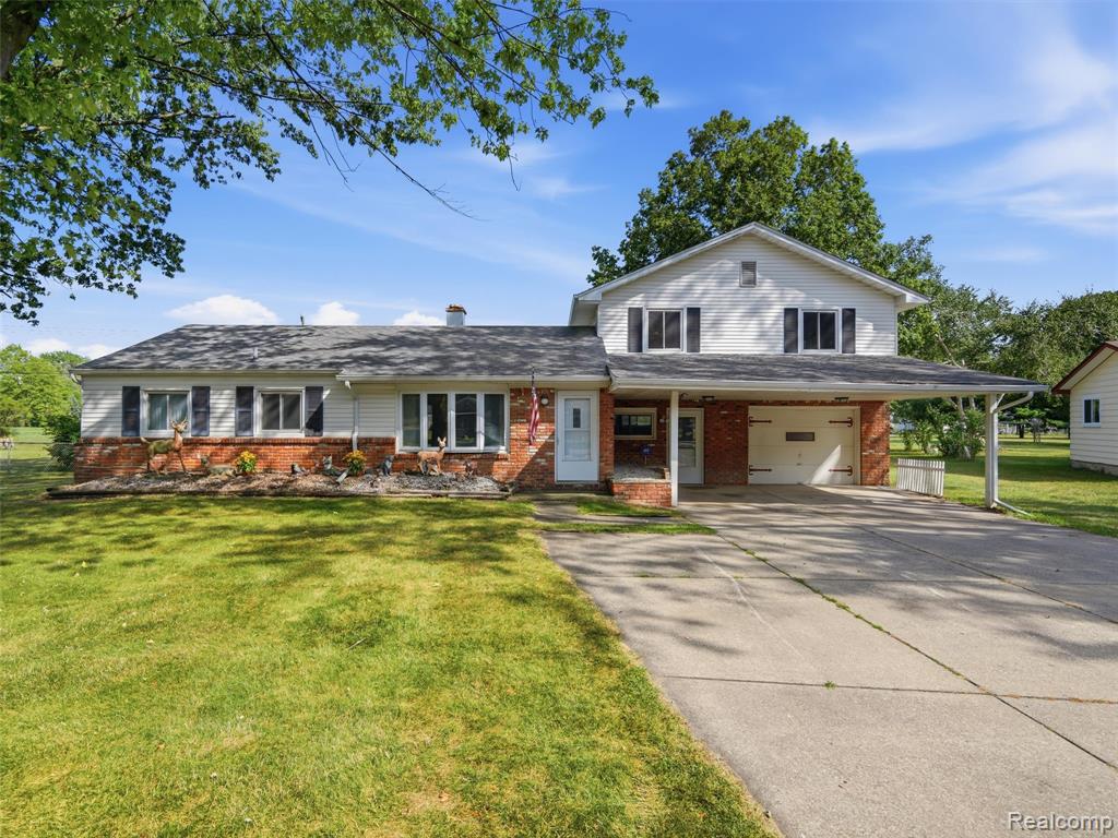 2542 Hearthside Drive, Ypsilanti, MI 48198