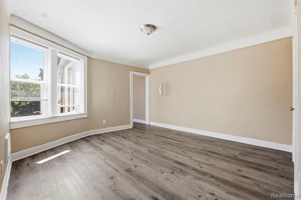 13233 La Salle Boulevard, Detroit, MI 48238 — Photo 5