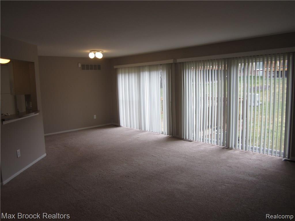 6342 ASPEN RIDGE Boulevard, West Bloomfield, MI — Photo 3