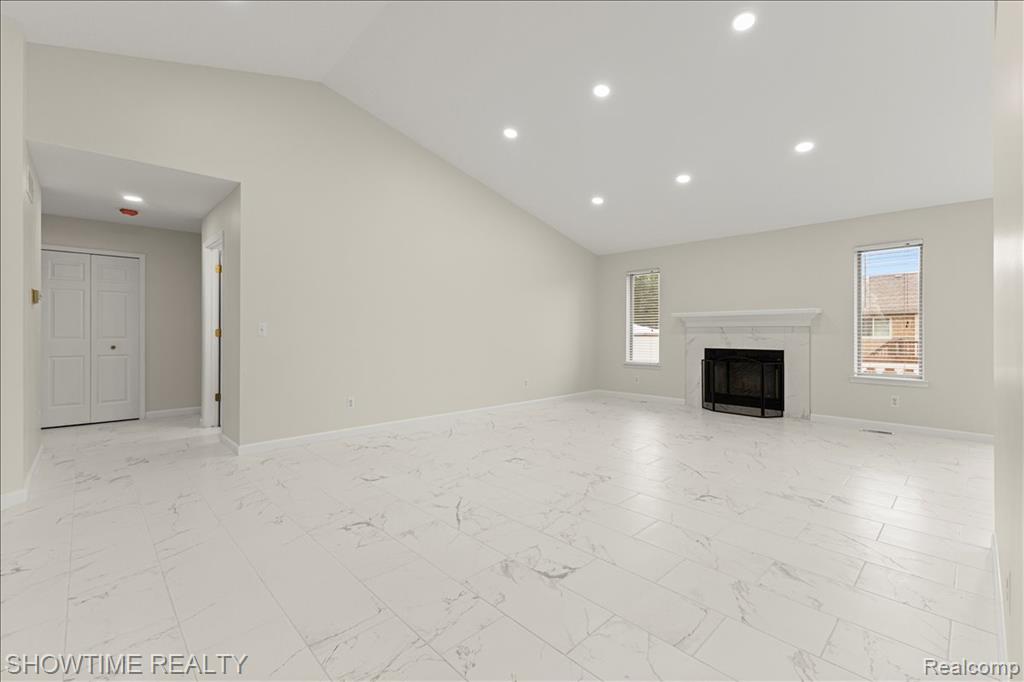 46132 Royal Drive, Chesterfield, MI — Photo 15
