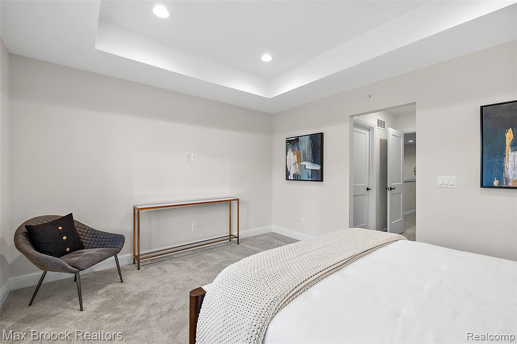 7464 Gramercy Circle, 19, West Bloomfield, MI — Photo 36