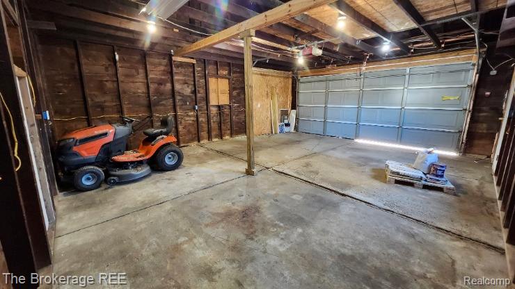 6367 E Pierson Road, Flint, MI 48506 — Photo 28
