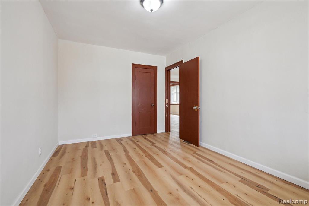 5014 BELMONT Street, Hamtramck, MI 48212 — Photo 14