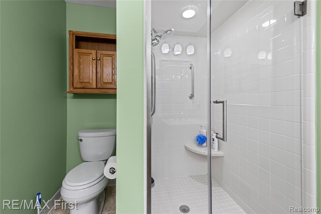 4469 Hickory Court, Warren, MI 48092 — Photo 14
