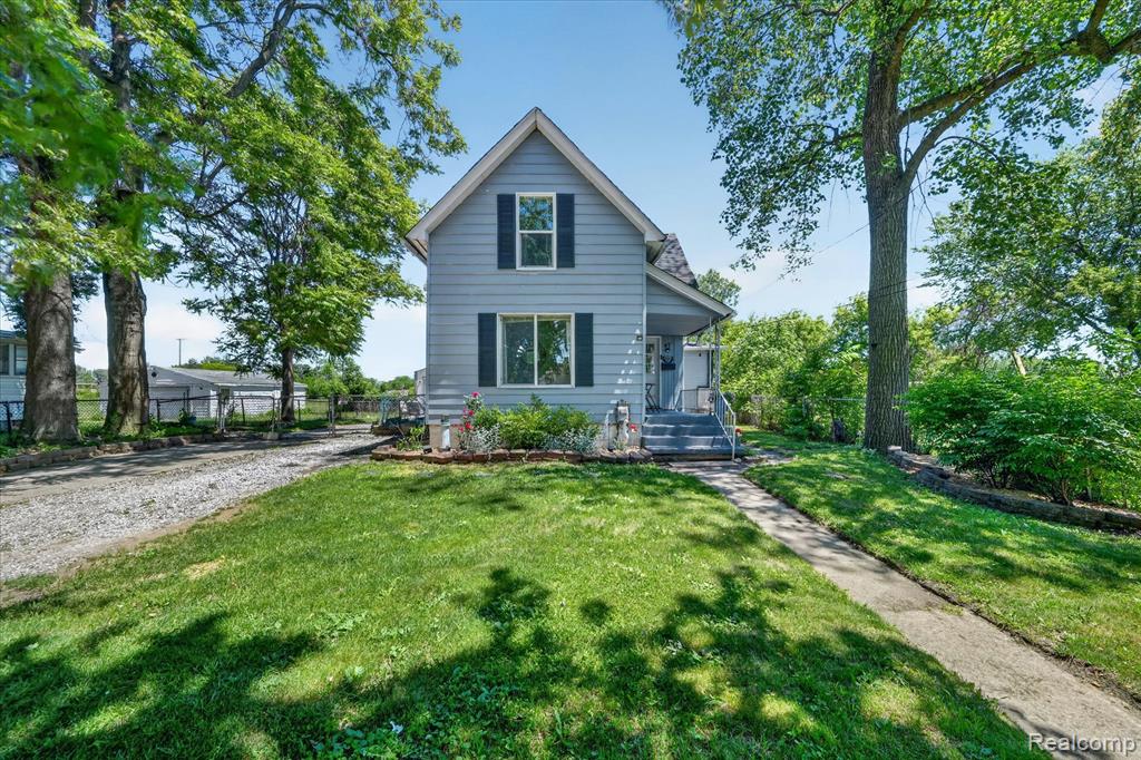 47 Avery Street, Mount Clemens, MI 48043 — Photo 5