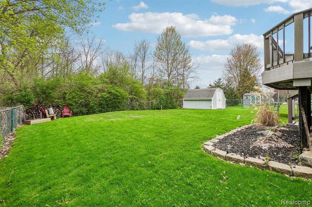23882 Monroe Street, Armada, MI — Photo 40