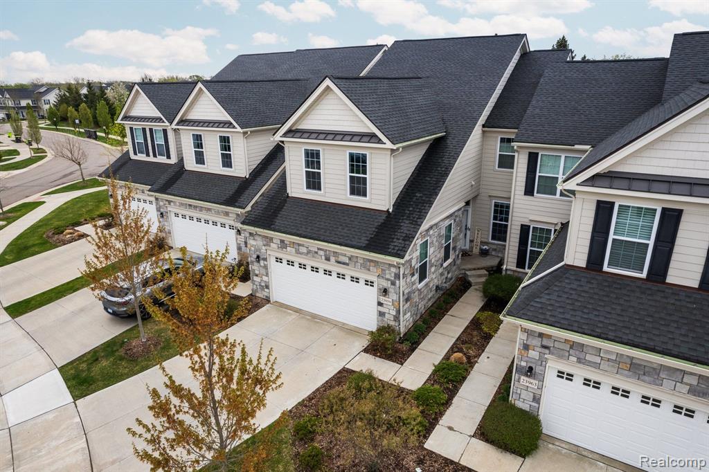 23959 SEMINOLE, Novi, MI — Photo 2