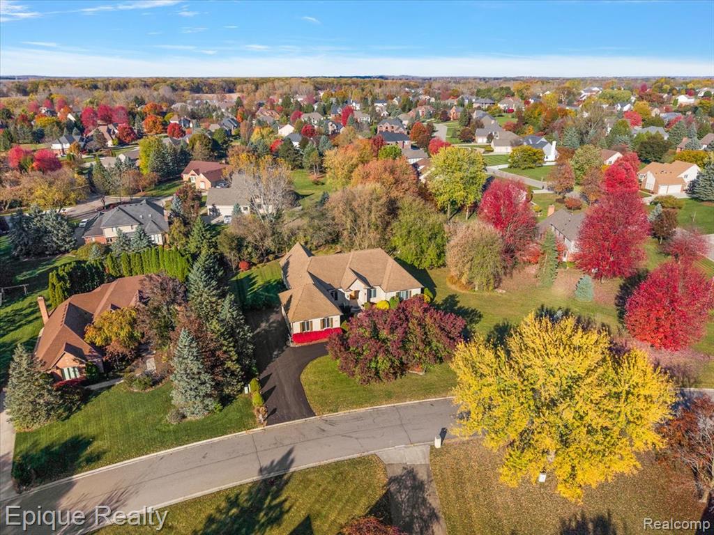 374 Oakbridge Drive, Oakland, MI 48306 — Photo 3