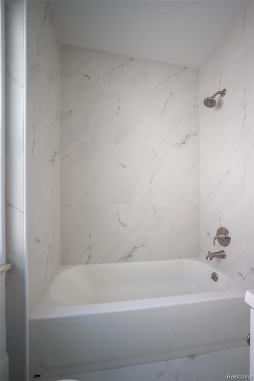 543 E Saratoga Street, Ferndale, MI 48220 — Photo 18