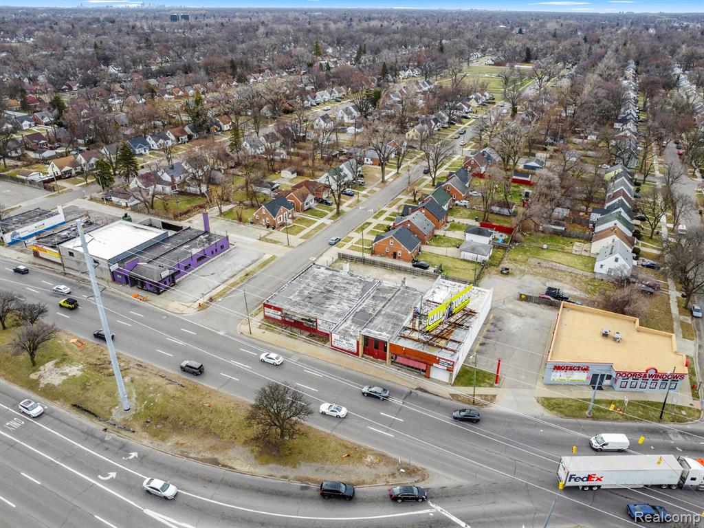 17521 W 8 Mile Road, Detroit, MI 48235