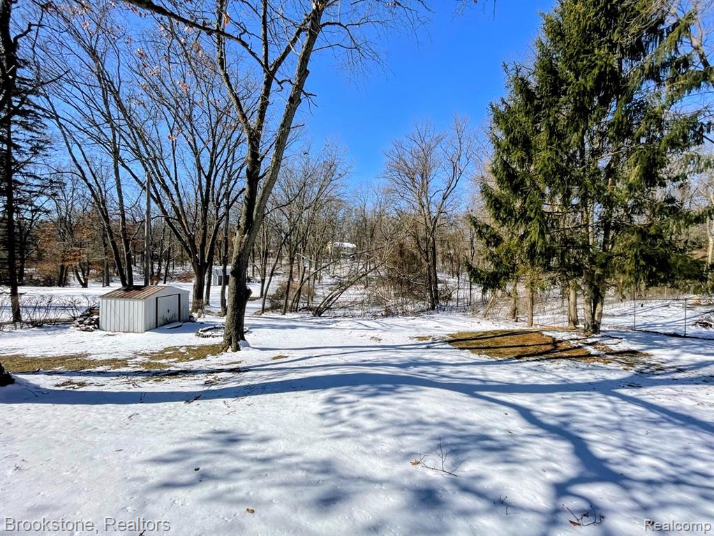 4354 Grass Lake Road, White Lake, MI 48383 — Photo 4