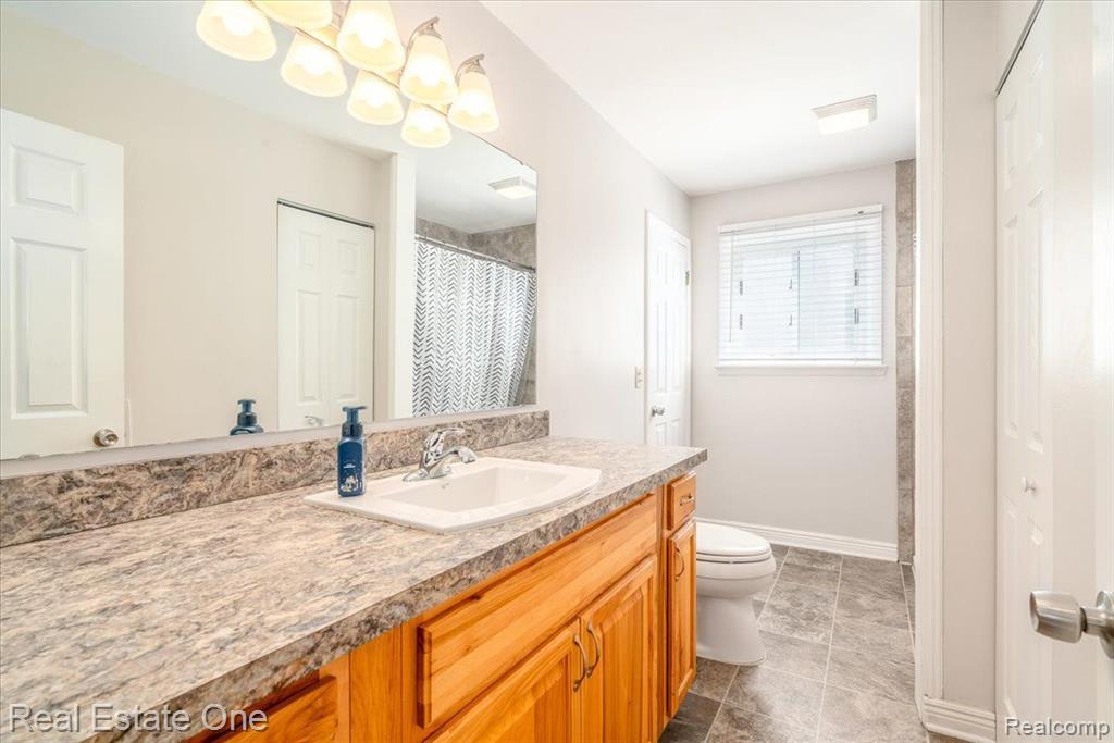 8041 FREMONT Street, Westland, MI — Photo 24
