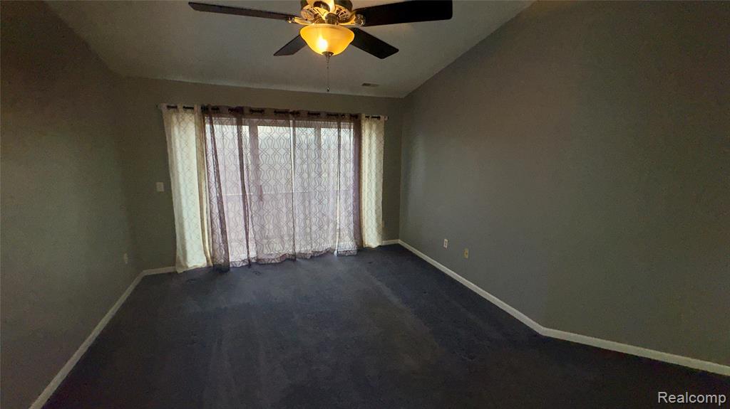 17177 Higdon Drive, Brownstown, MI 48193 — Photo 20