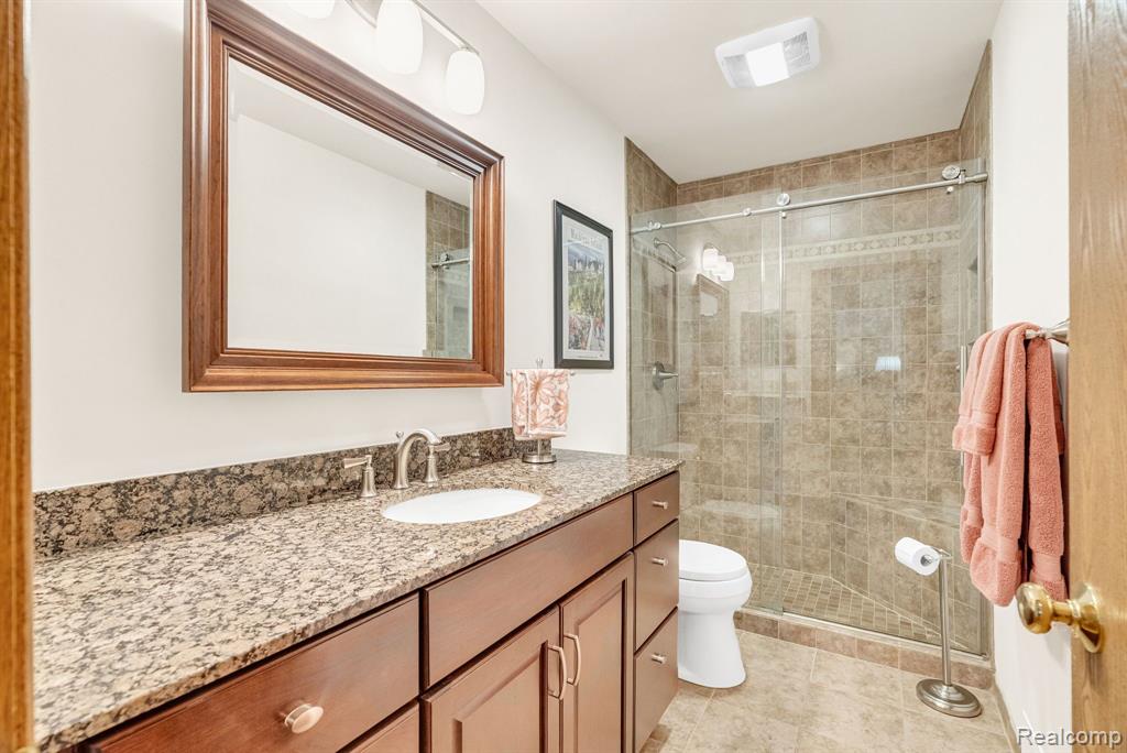 836 BOUTELL Drive, Grand Blanc, MI 48439 — Photo 44