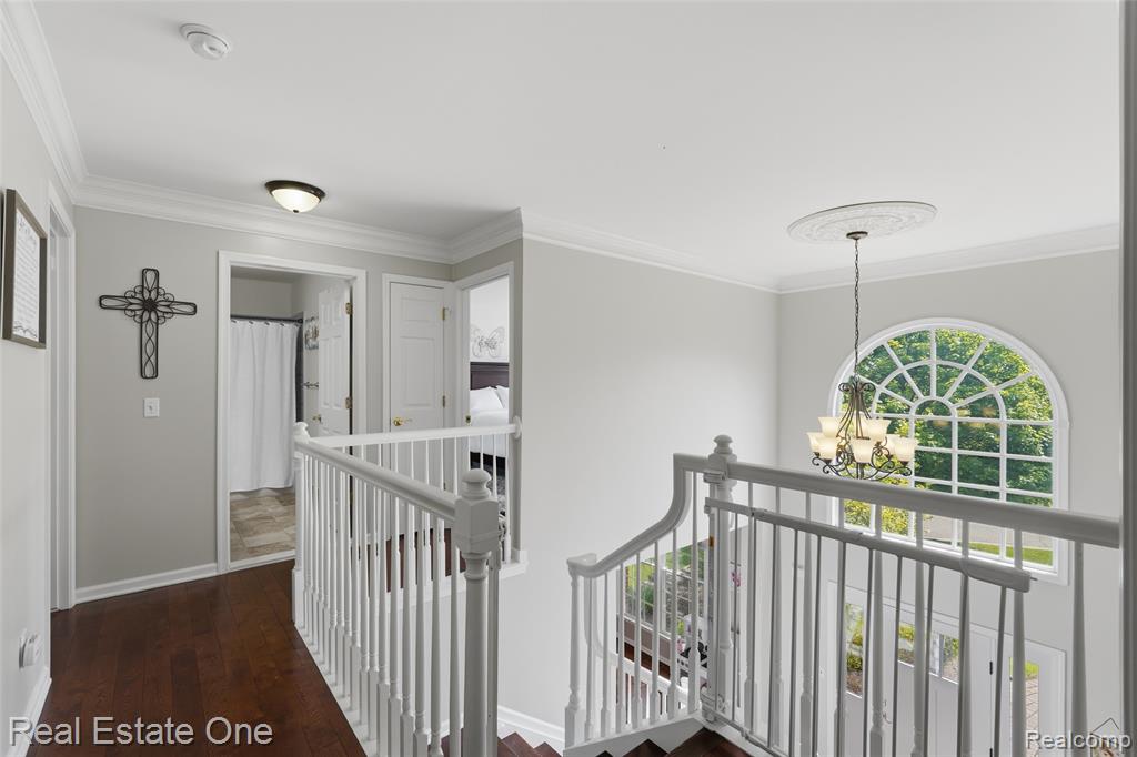 5097 Birkdale Drive, Commerce Twp, MI 48382 — Photo 24