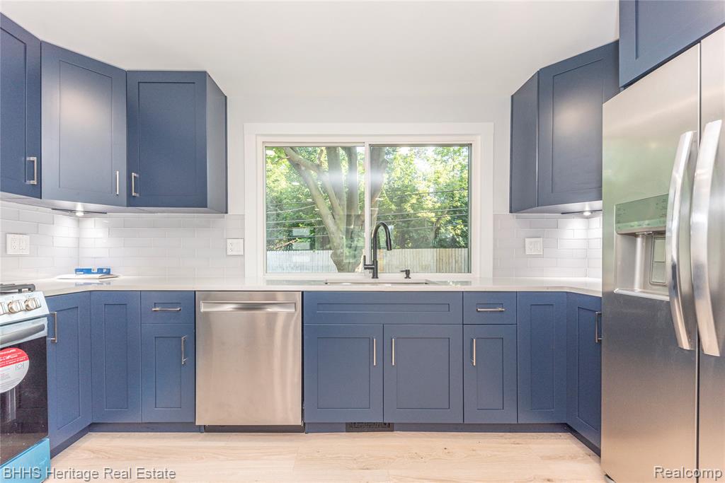 12 Trowbridge Court, Ann Arbor, MI 48108 — Photo 11