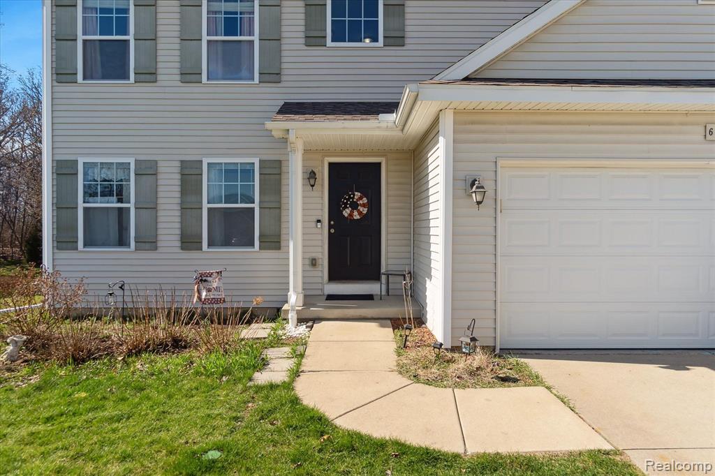 658 GLENLIVET Street, Howell, MI 48843 — Photo 5