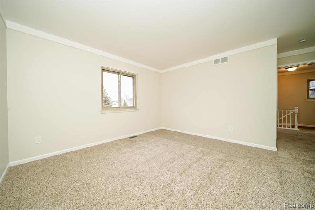 547 Orchard Street, Wyandotte, MI 48192 — Photo 59