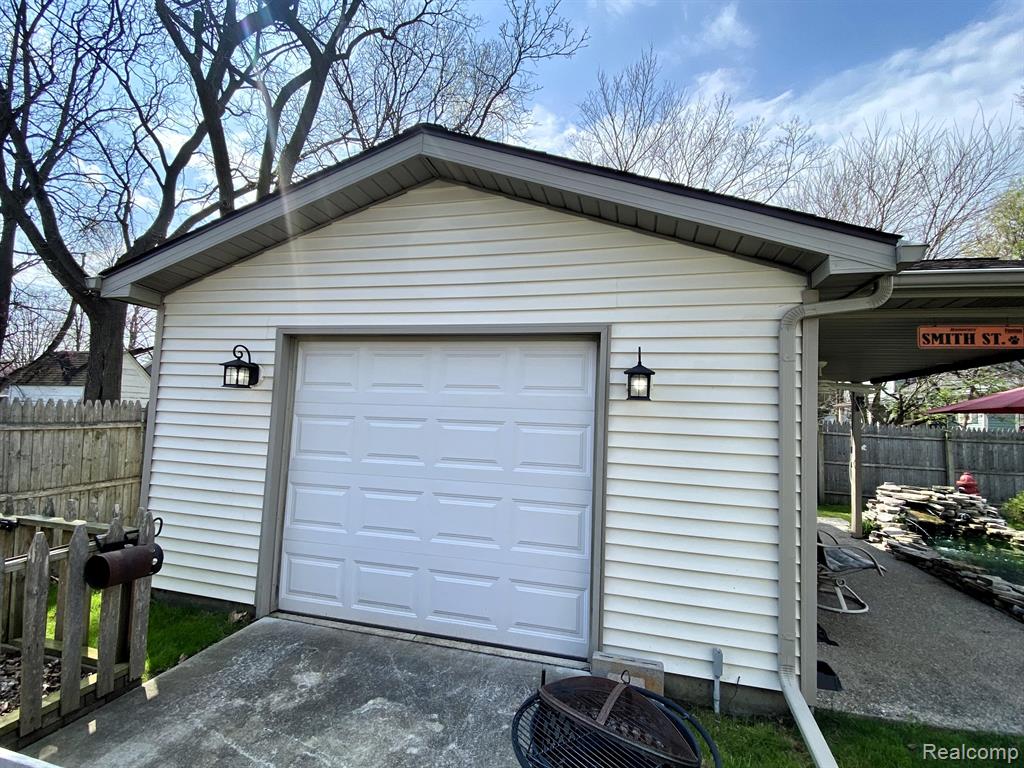 790 1ST Street, Fenton, MI 48430 — Photo 36