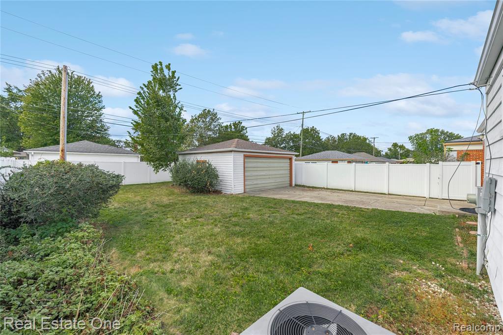 8177 Gary Avenue, Westland, MI — Photo 37