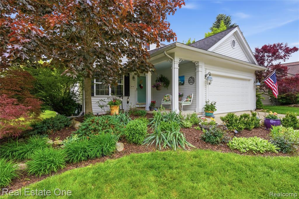 8576 Barrington Drive, Ypsilanti, MI 48198 — Photo 2