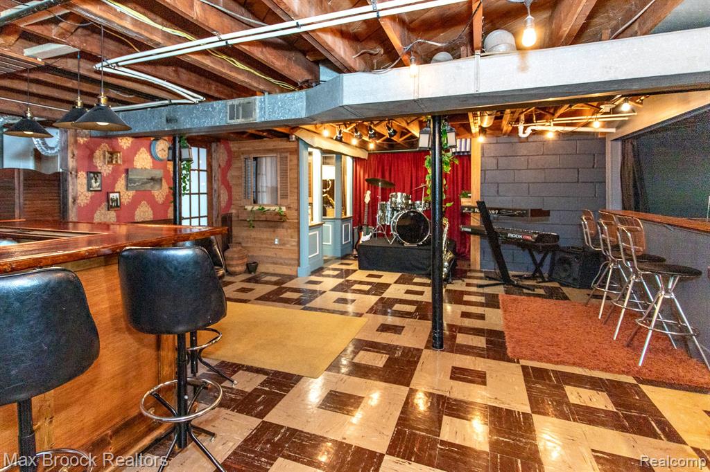 24460 Rosewood Street, Oak Park, MI 48237 — Photo 35