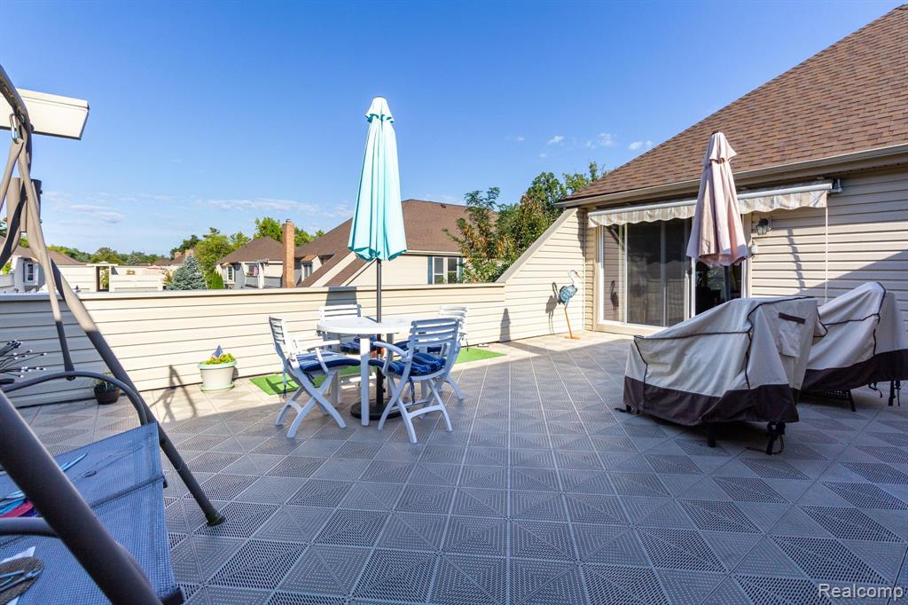 8095 Colony Drive, 23, Grosse Ile, MI 48138 — Photo 14