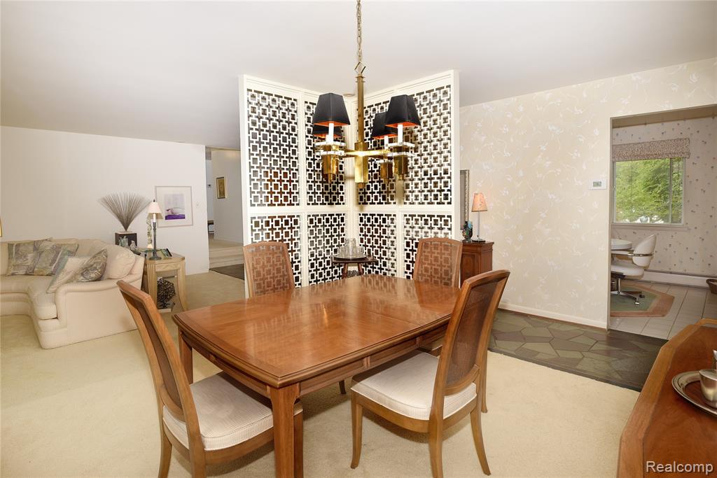 5550 Raven Road, Bloomfield Hills, MI 48301 — Photo 9