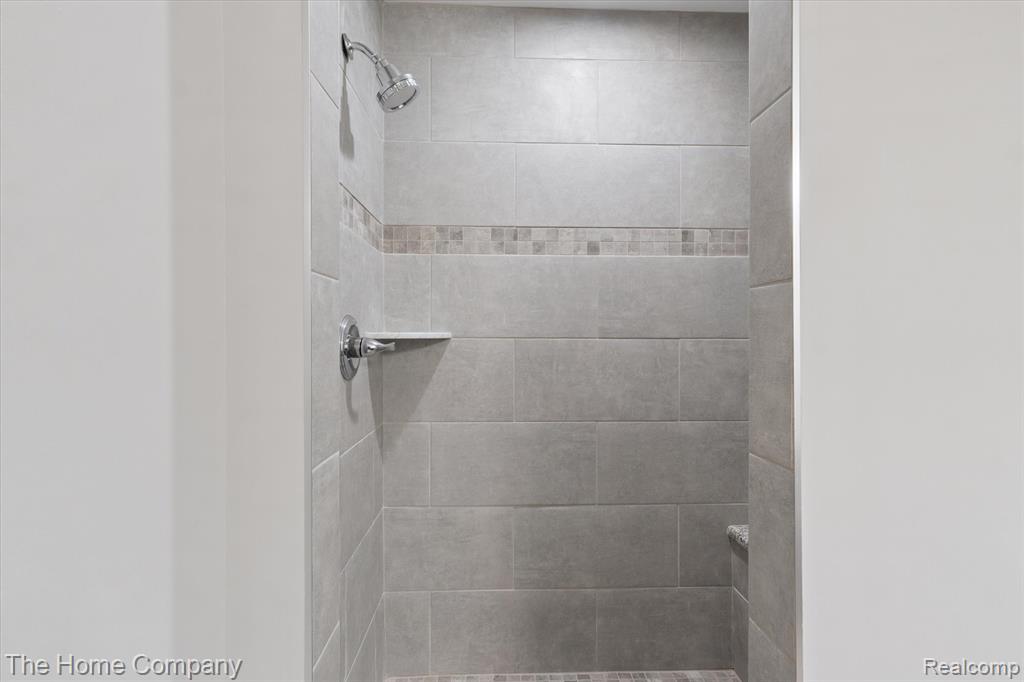 48270 Applegrove Lane, Chesterfield, MI — Photo 17