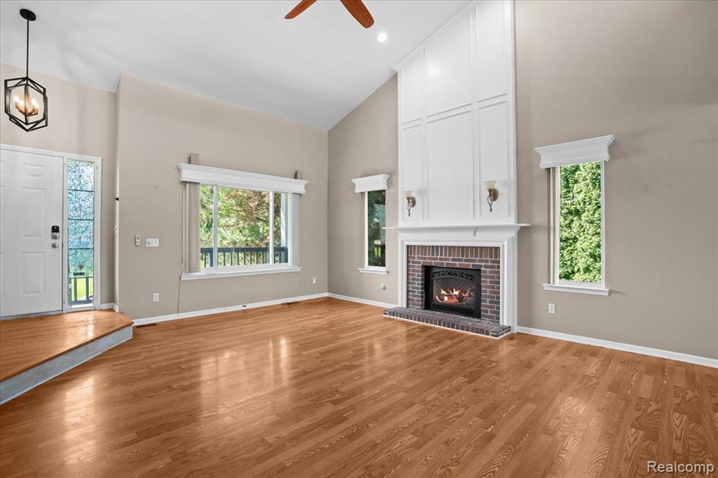 5620 Hatchery Road, Waterford, MI 48329 — Photo 7