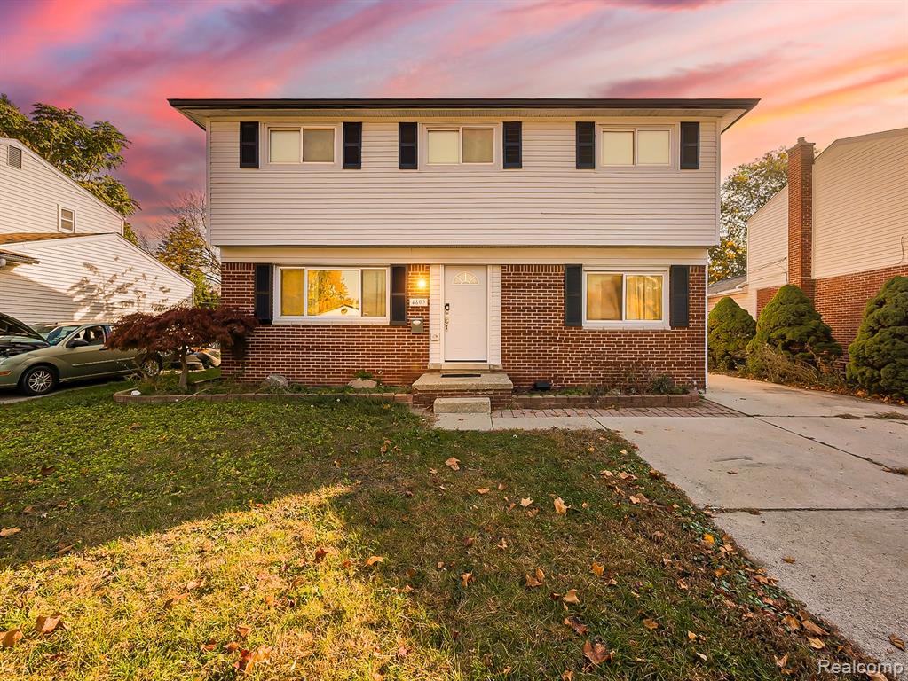4803 Moore Street, Wayne, MI 48184