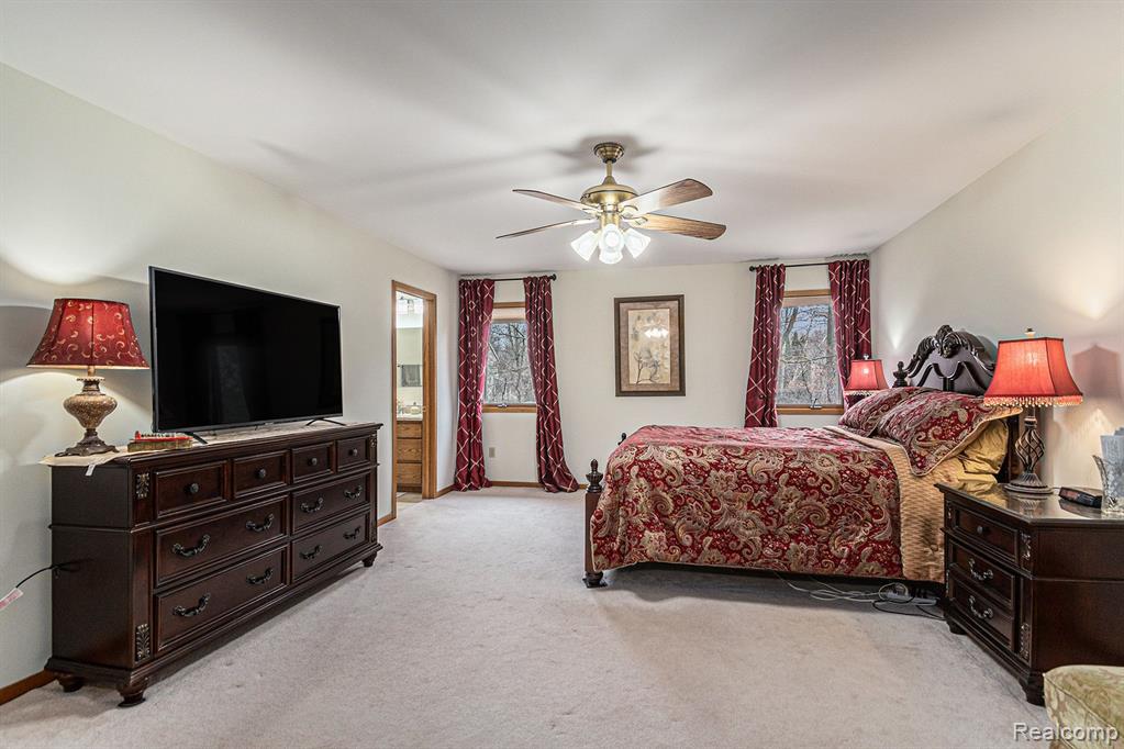 5102 FOXPOINT Circle, Midland, MI 48642 — Photo 14