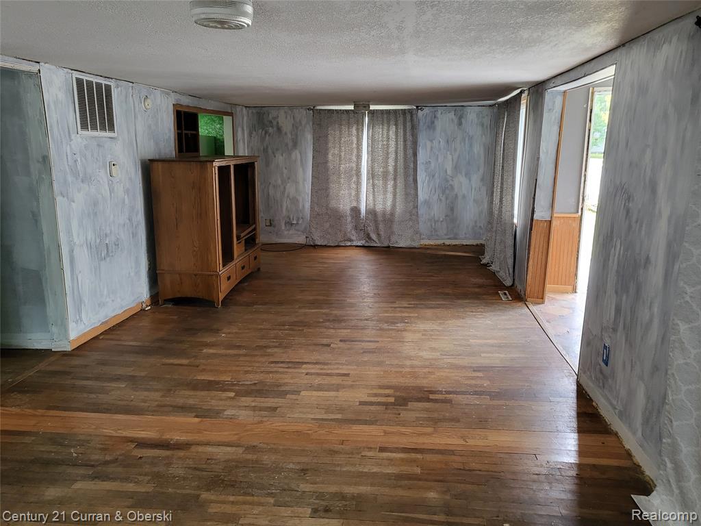 221 Saginaw Street, Beaverton, MI 48612 — Photo 3