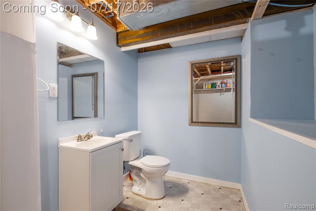 7030 Jennings Road, Swartz Creek, MI 48473 — Photo 16