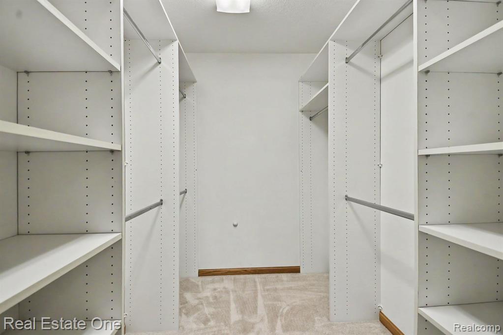 5661 Macintosh Drive, Bay City, MI 48706 — Photo 13
