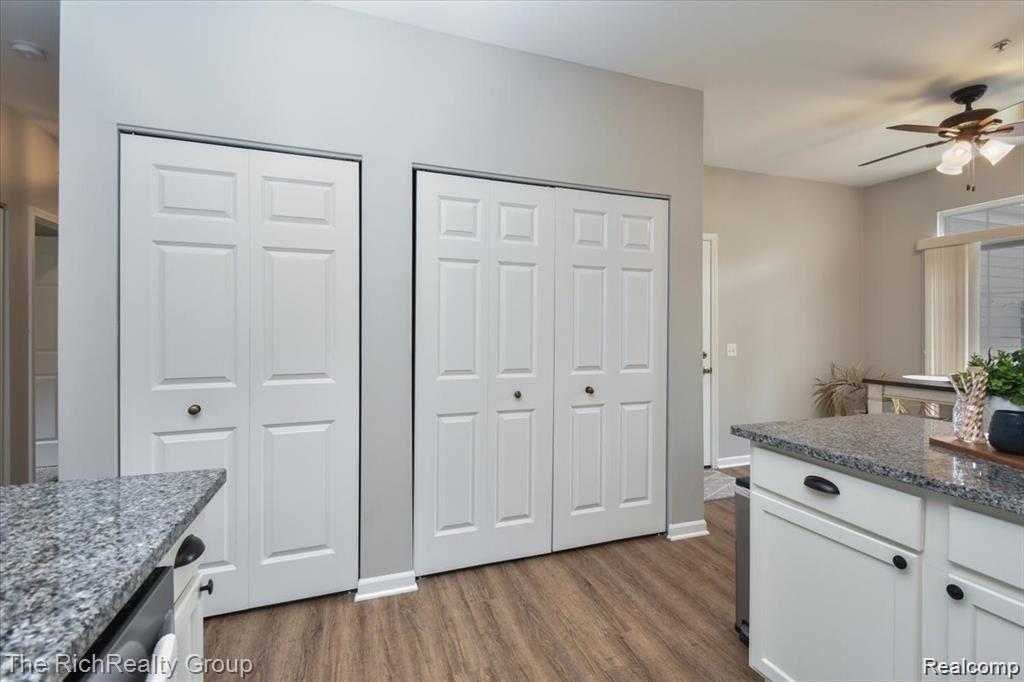 330 RED RYDER Drive, 43, Plymouth, MI 48170 — Photo 14