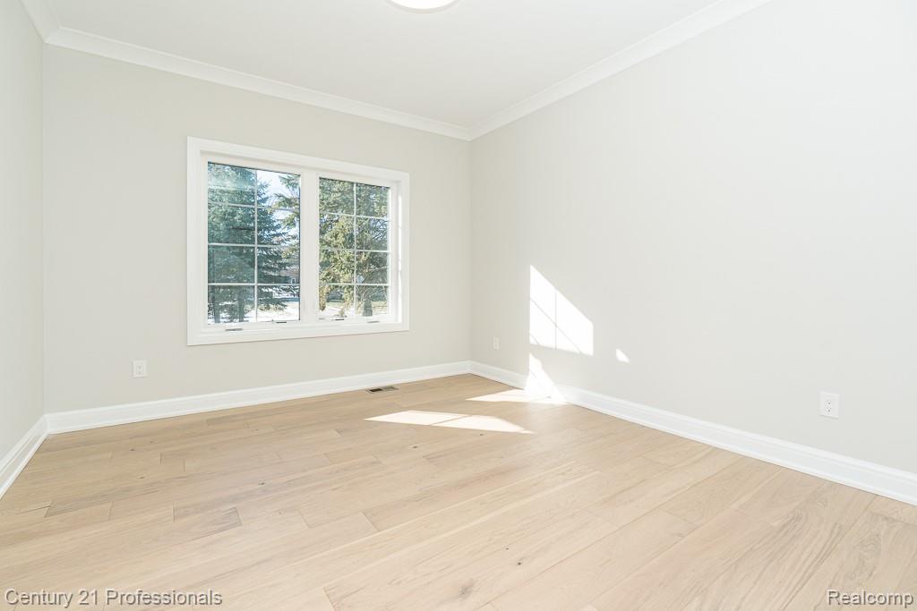 53242 Eastbourne Drive, Shelby Twp, MI 48316 — Photo 37