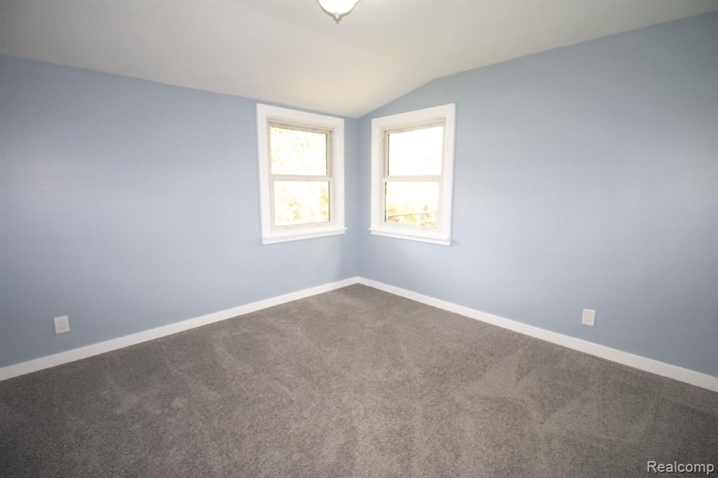5480 OAK PARK Drive, Clarkston, MI — Photo 17