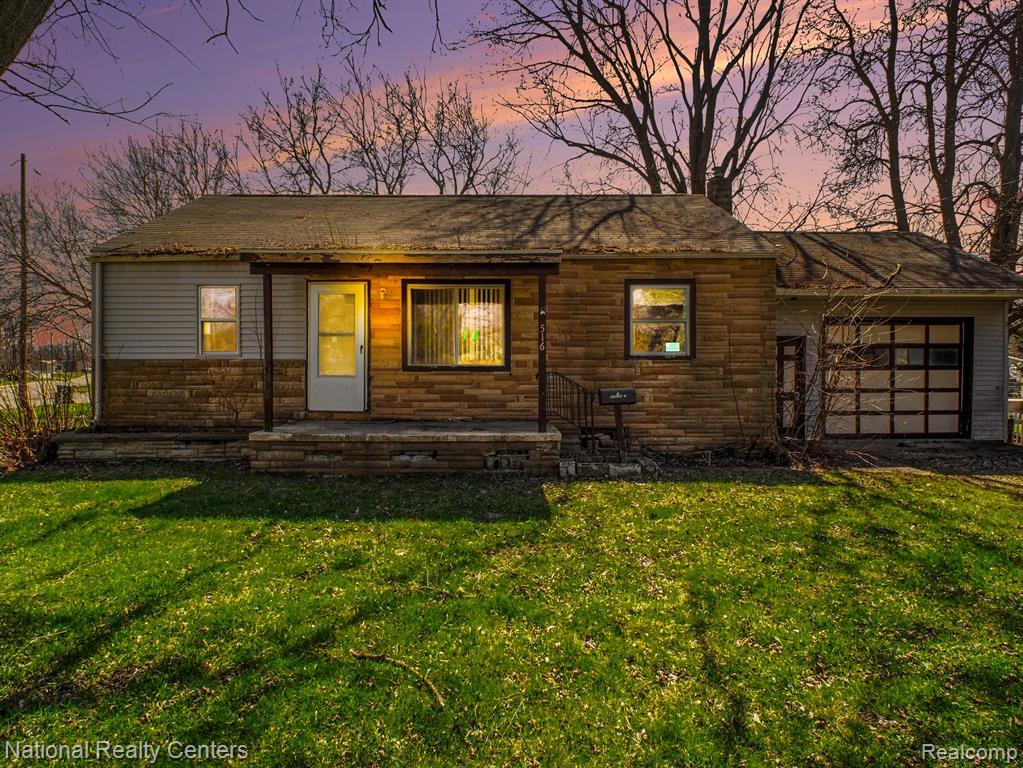 516 Roosevelt Avenue, Mount Morris, MI 48458 — front exterior