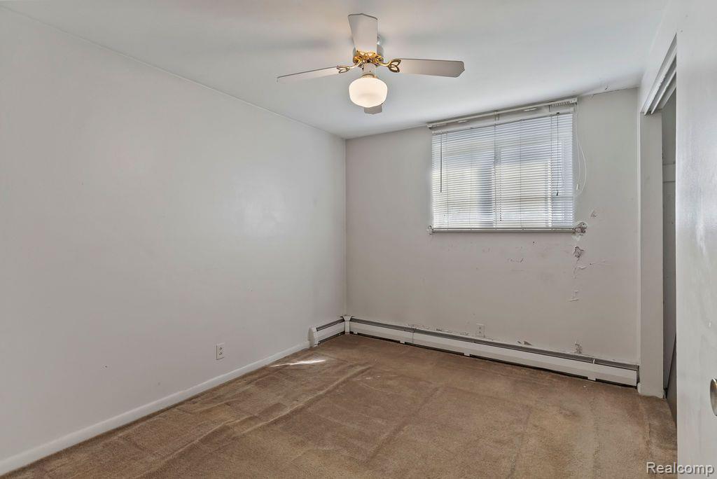 4302 ESTA Drive, Flint, MI 48506 — Photo 22
