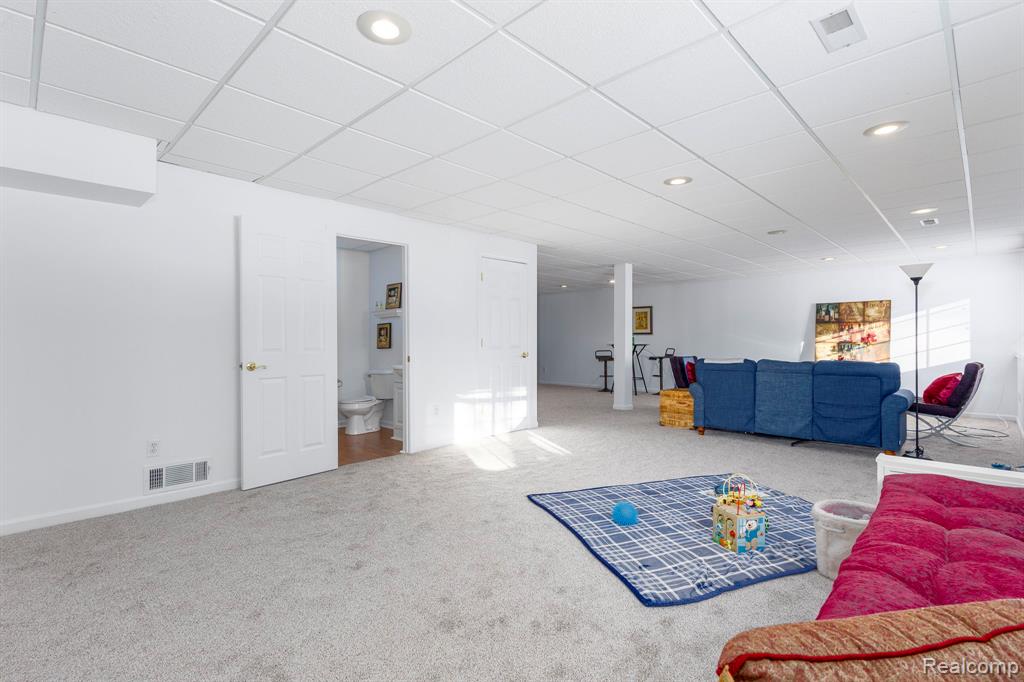 5964 Augusta Lane, Grand Blanc, MI 48439 — Photo 27